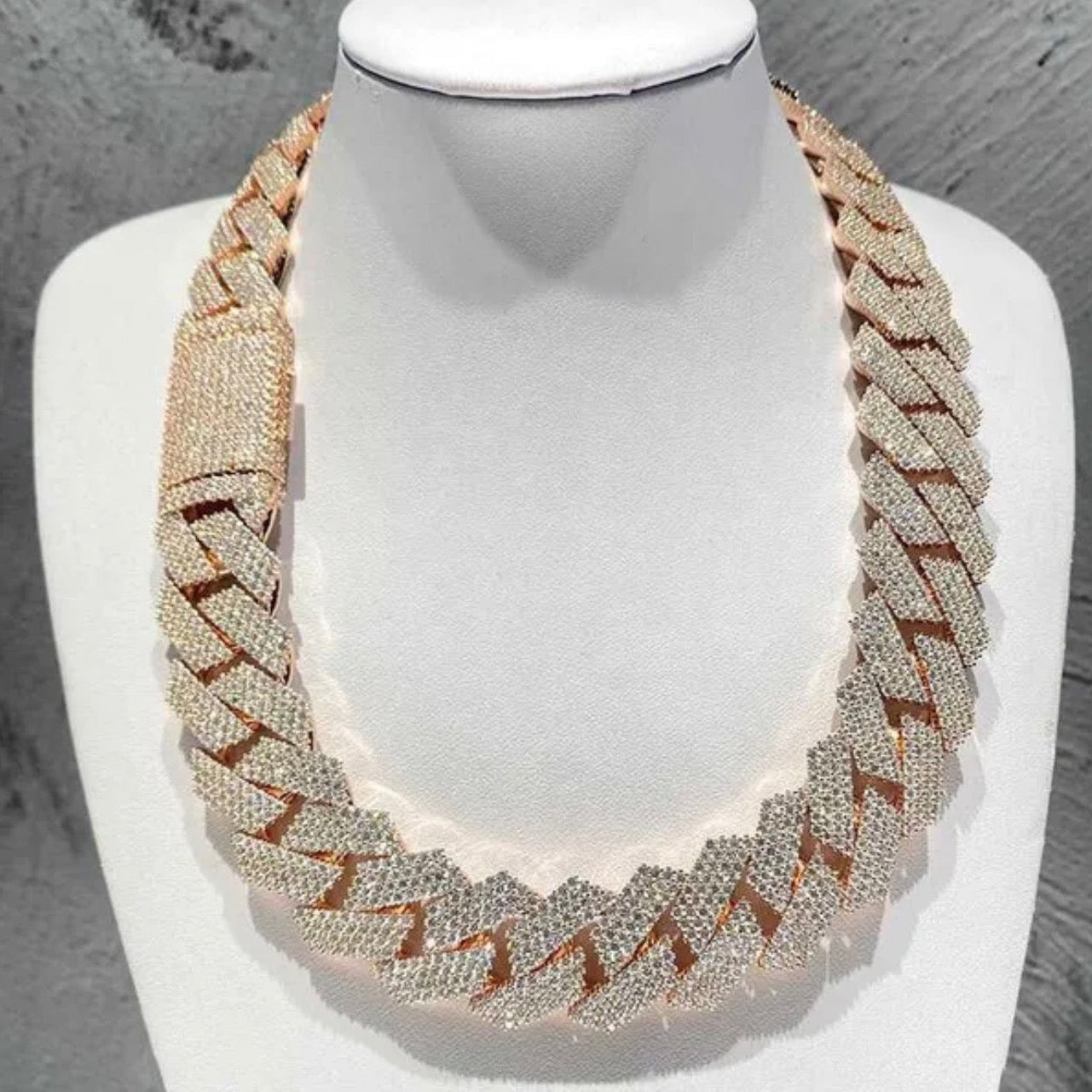 Diamond Chain